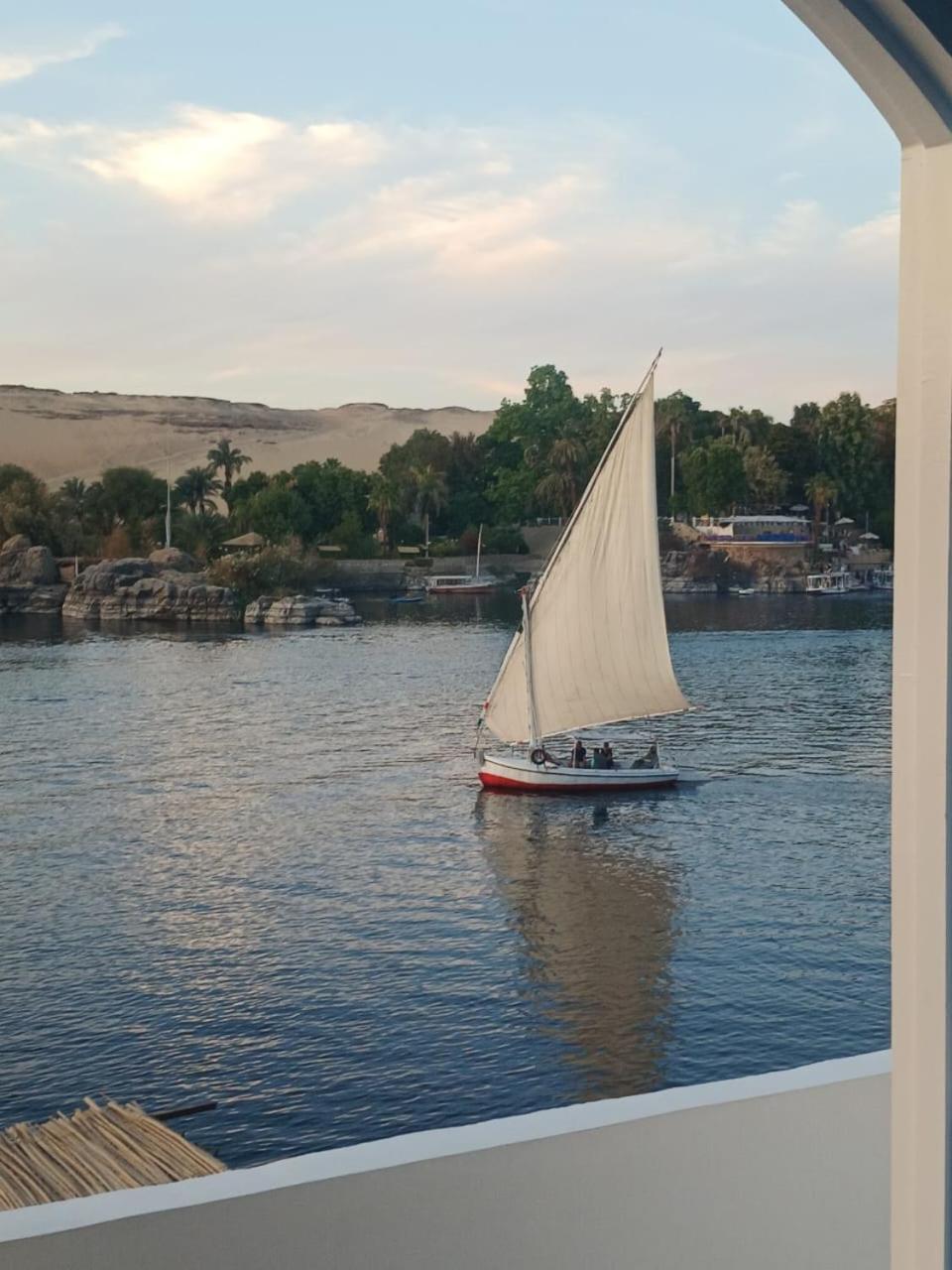 Nile Bride Hotel Aswan Ruang foto